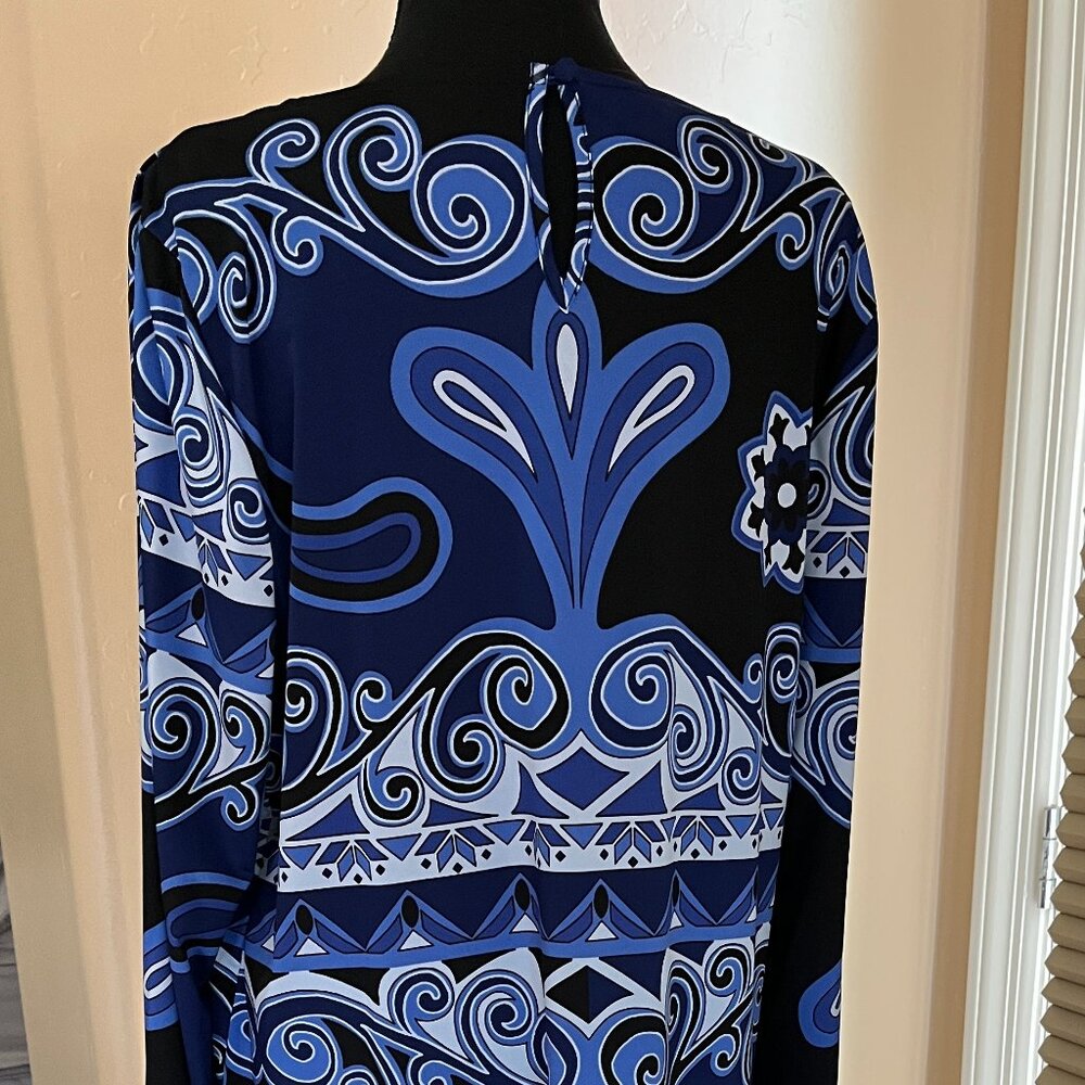 Inc International Concepts dressy tunic size 0X - black and blue print